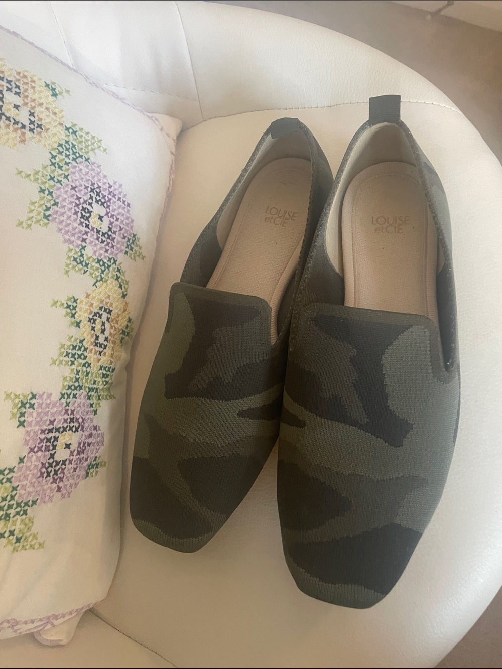 Louise et Cie Women's Camo Knit Slip-On Loafers - Olive & Black